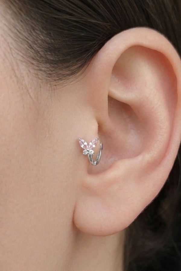 Tragus Bölgesi İçin Kelebek Motif Çelik Halka Küpe (adet)-BEYAZ