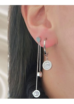 Bir Tarafı Sallantılı Diğer Tarafı Yarım Halka Çelik Küpe Çifti 