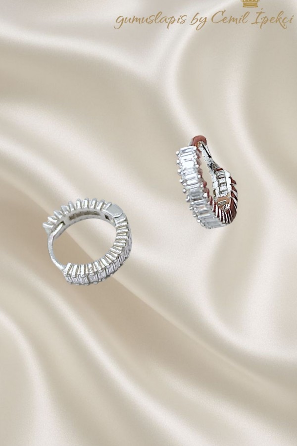 1 Numara Baget Taşlı Gümüş Halka Küpe Çifti