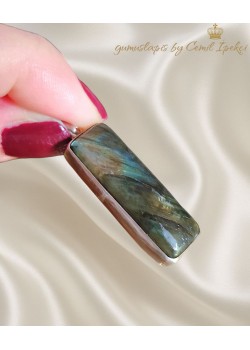 Labradorit Taşlı Dikdörtgen Motif Gümüş Kolye Ucu 