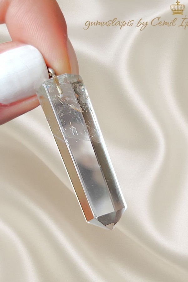 Beyaz Kuvars Taşlı Gümüş Kolye Ucu