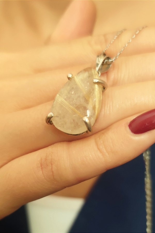 Rutil Kuvars Taşlı Gümüş Kolye Ucu 