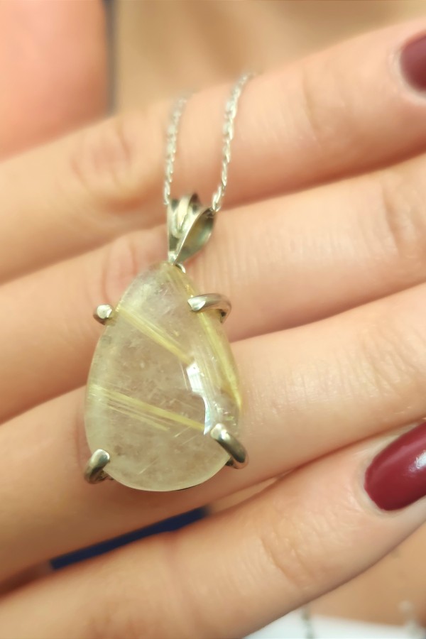 Rutil Kuvars Taşlı Gümüş Kolye Ucu 