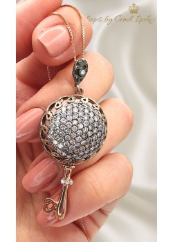 İçi Pembe Renkli Anahtar Motif Gümüş Kolye