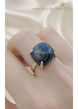 Labradorit Taşlı Gümüş Yüzük 