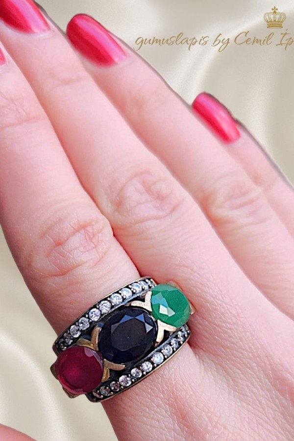 Yakut Onix ve Zümrüt Taşlı Gümüş Yüzük 