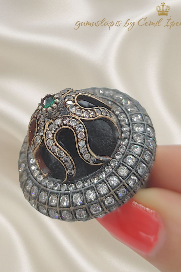 Zirkon Taşlı İçi Galata Kulesi Motif Gümüş Yüzük