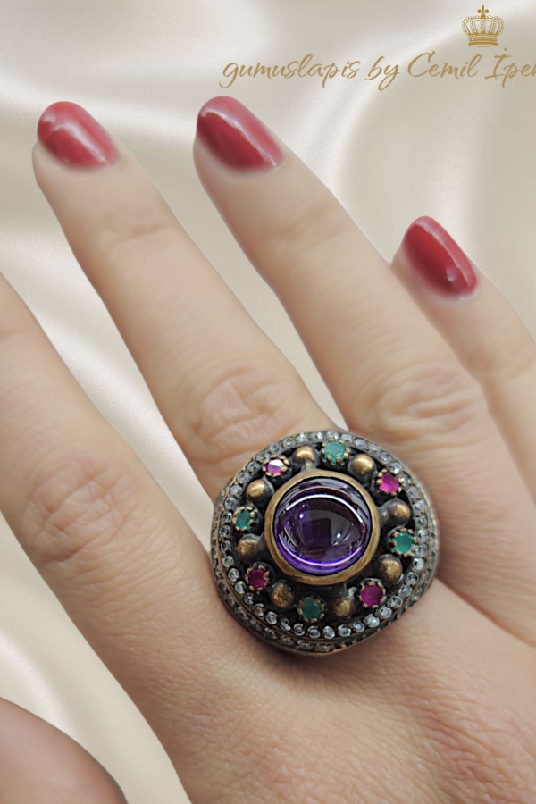 Yakut Zümrüt ve Ametist Taşlı Gümüş İri Yüzük
