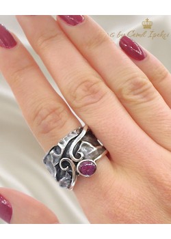 Yakut Taşlı Kalın Sarmal Gümüş Yüzük