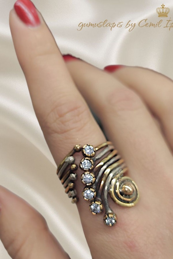 Zirkon Taşlı Gümüş Yüzük 