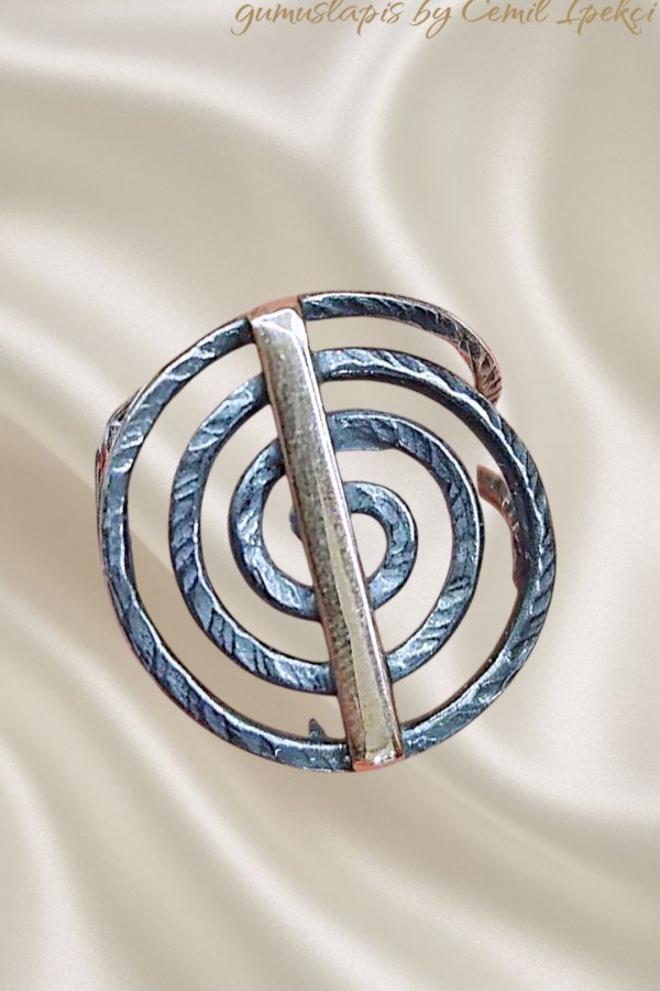 Sonsuzluk motif taşsız gümüş yüzük