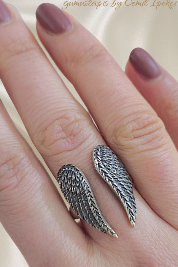 Melek Kanadı Motif Gümüş Yüzük 