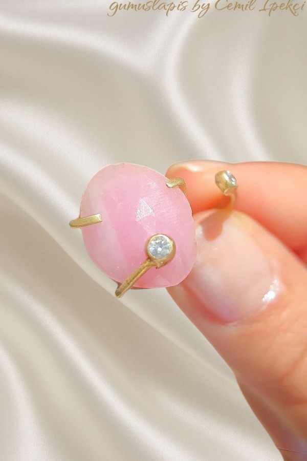 Pembe Safir Taşlı Gümüş Yüzük