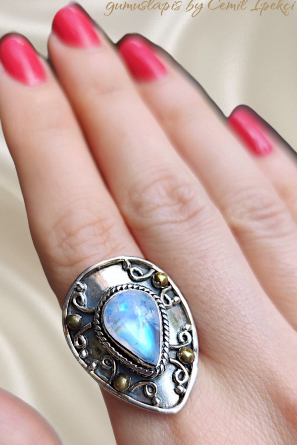 Aytaşı Taşlı Damla Motif Gümüş Yüzük 