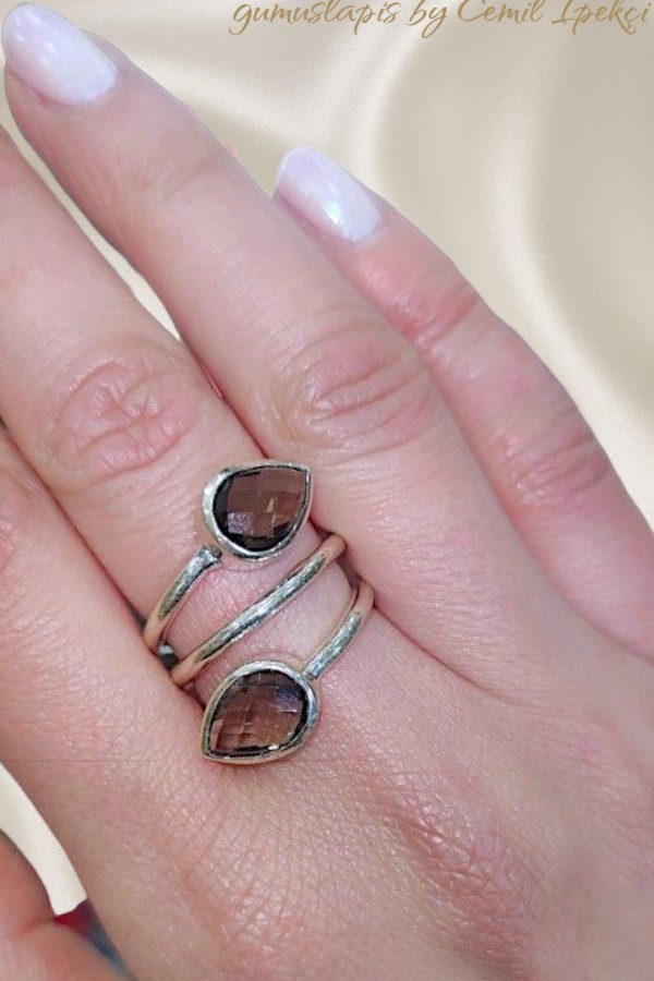 Dumanlı Kuvars Taşlı Gümüş Yüzük