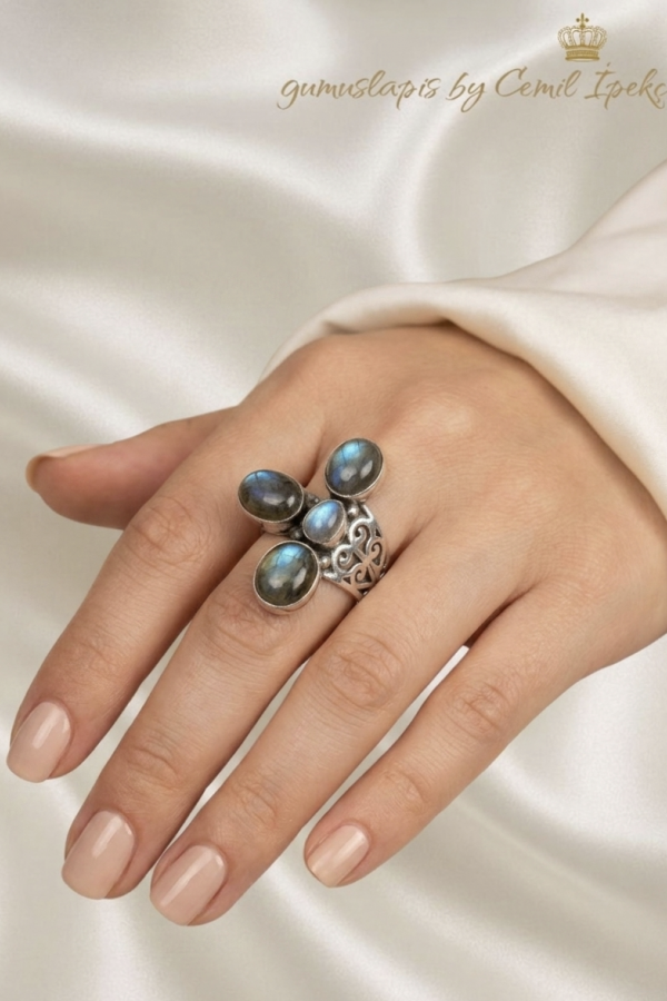 Akik, Ametist ve Labradorit Taşlı Gümüş Yüzük Serisi 