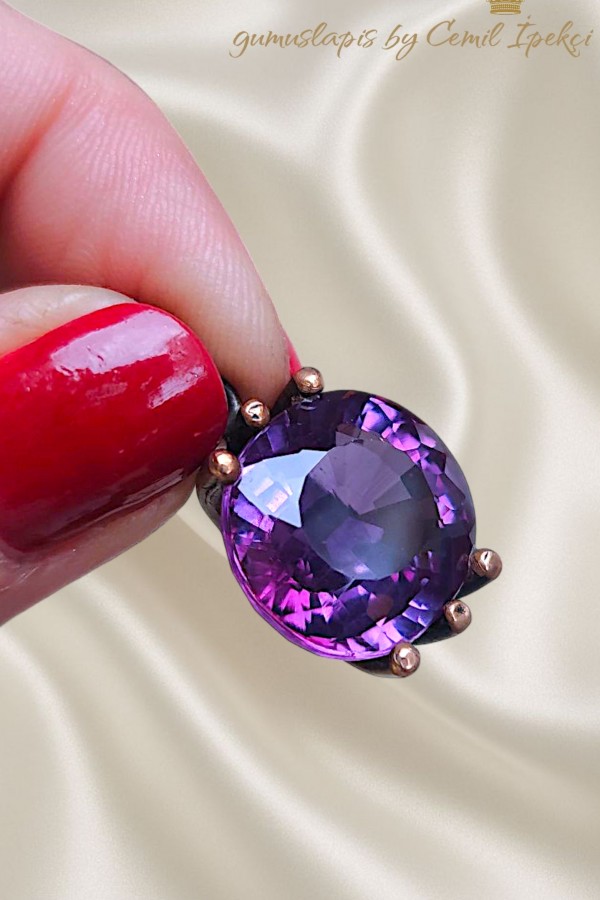 Alexanderite Taşlı Gümüş Tasarım Kolye Ucu 