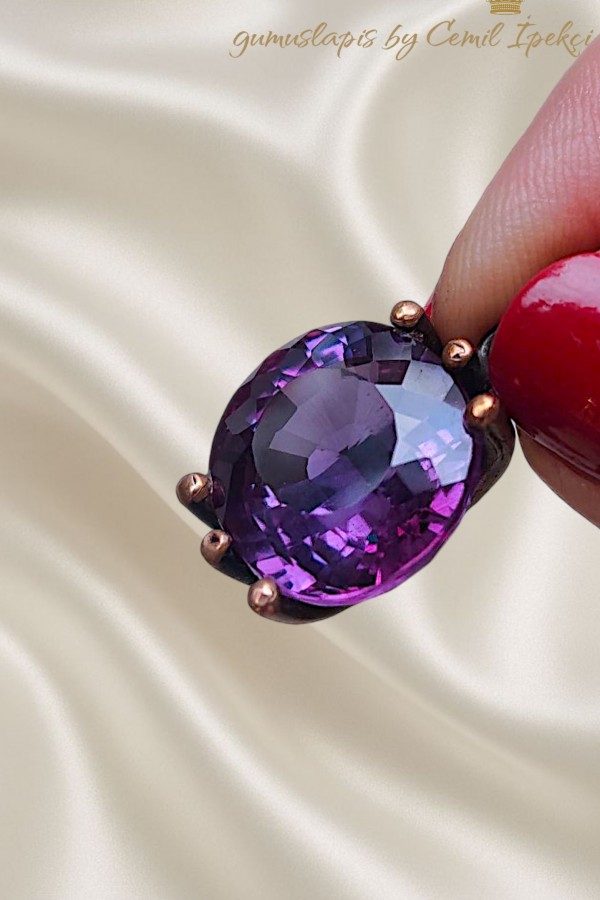 Alexanderite Taşlı Gümüş Tasarım Kolye Ucu 