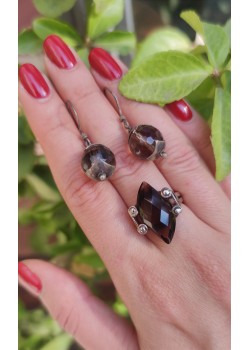 Dumanlı Kuvars Taşlı Tasarım Gümüş Küpe Çifti 