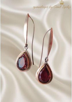 Mürdüm Topaz Taşlı Gümüş Tasarım Küpe Çifti