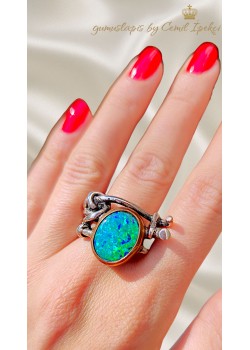 Opal Taşlı Gümüş Tasarım Yüzük