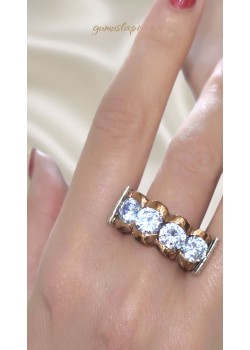 Dört Beyaz Taşlı Gümüş Tasarım Yüzük 