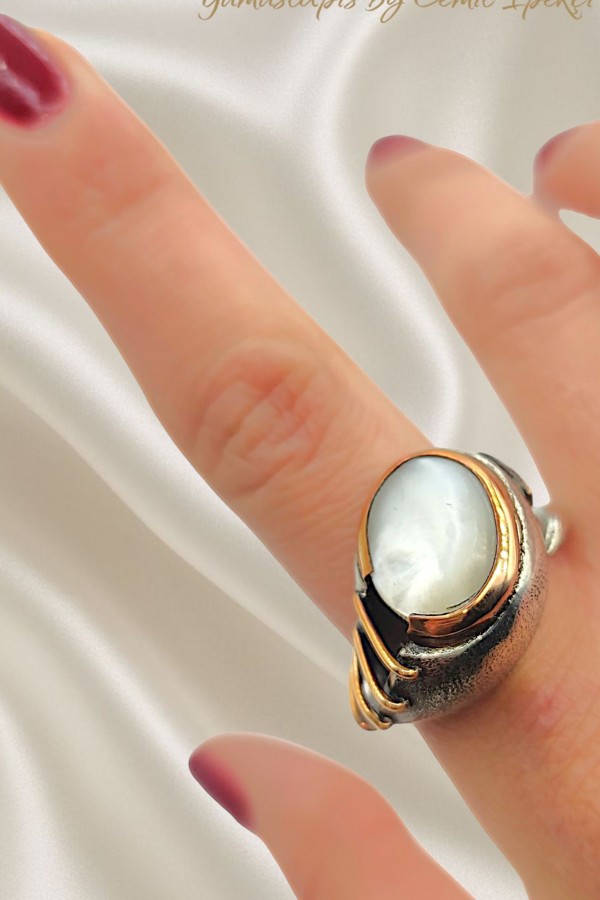 Sedef Taşlı Gümüş Tasarım Yüzük