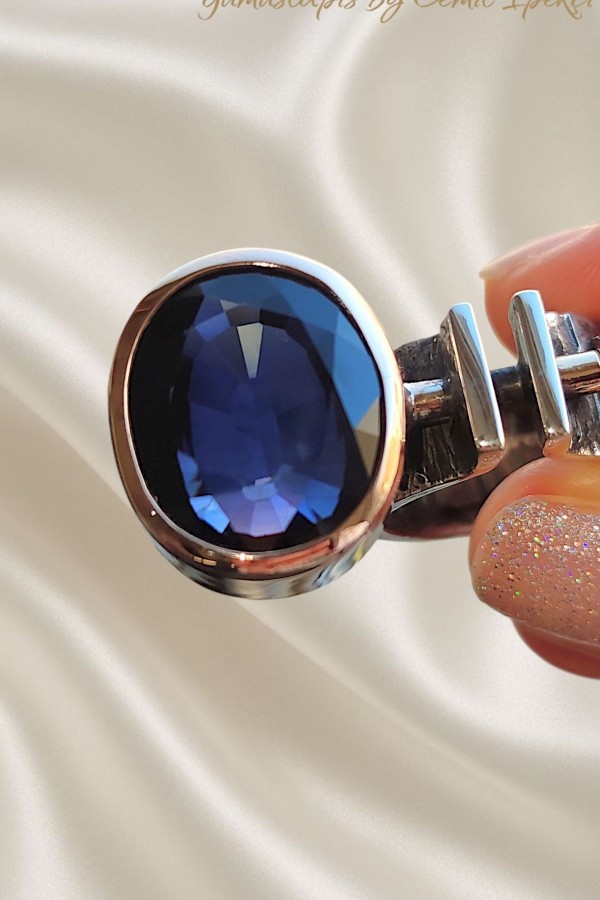 Safir Taşlı Gümüş Tasarım Yüzük 