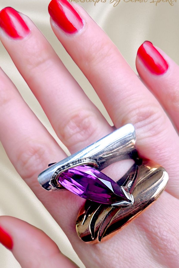 Alexanderite Taşlı Gümüş Tasarım Yüzük