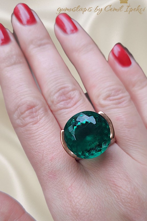 Koyu Peridot Taşlı Gümüş Tasarım Yüzük 