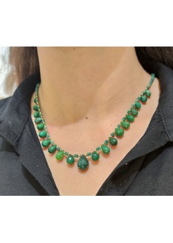 Zümrüt Taşlı Gümüş Dizi Kolye