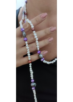 Renkli İnci Taşlarla Süslü Dizi Kolye