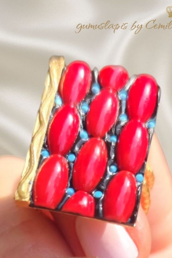 Mercan Taşlı Gümüş Yüzük