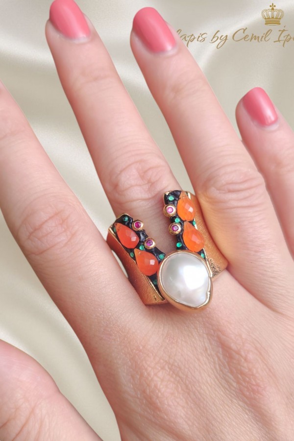 Akik ve İnci Taşlı Gümüş Yüzük 