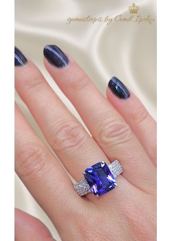 Lab Koyu Mavi Topaz Taşlı Gümüş Deep Yüzük