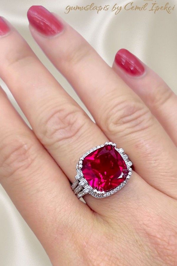 Kırmızı Taşlı Gümüş Deep Yüzük