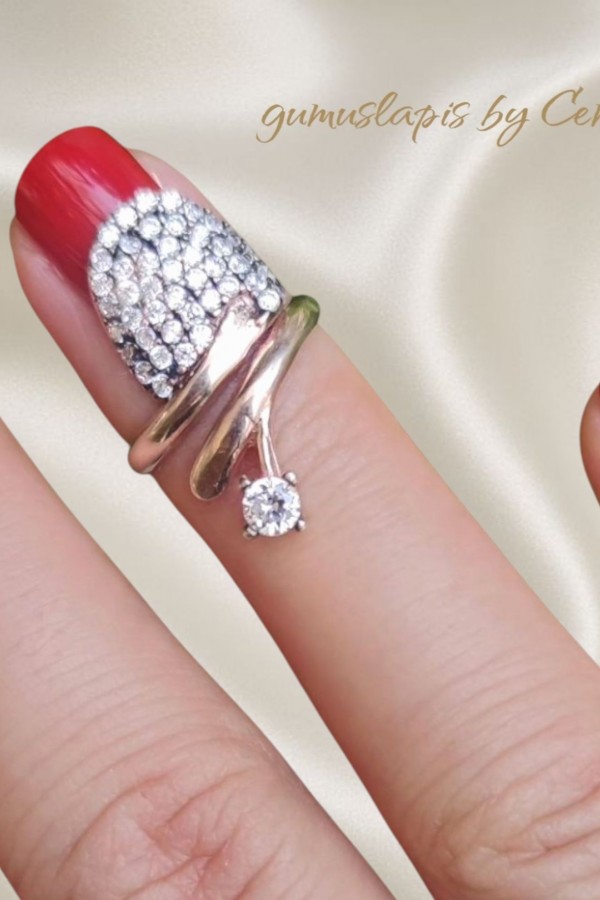 Elmas Montür Gümüş Tırnak Yüzüğü