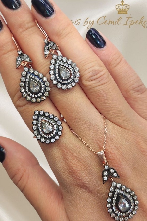 Elmas Kesim Büyük Damla Motif Gümüş Set