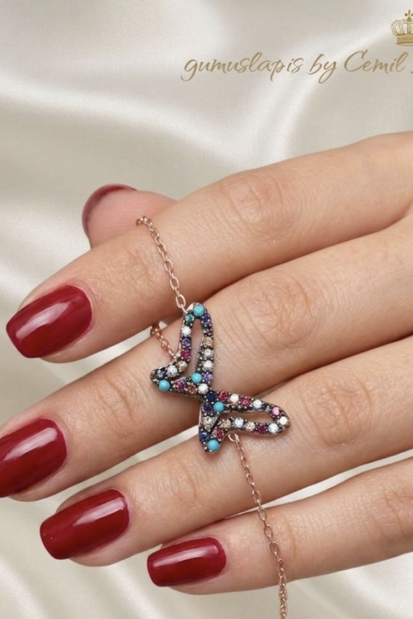 Renkli Taşlarla Süslü Kelebek Motif Asansörlü Gümüş Bileklik 
