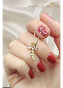 Yıldız Tüy ve Tektaş Motif Gümüş Kolye 