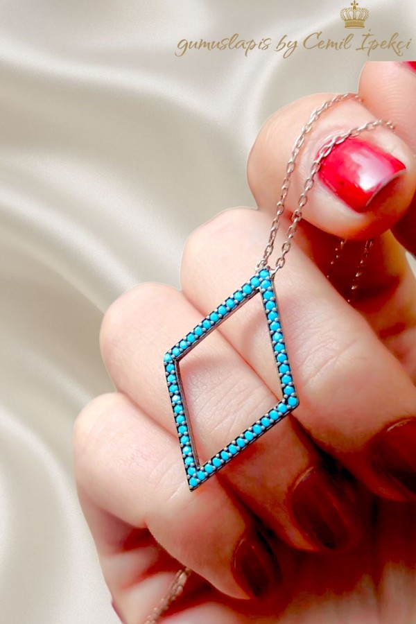 Turkuaz Taşlı Baklava Motif Gümüş Kolye 