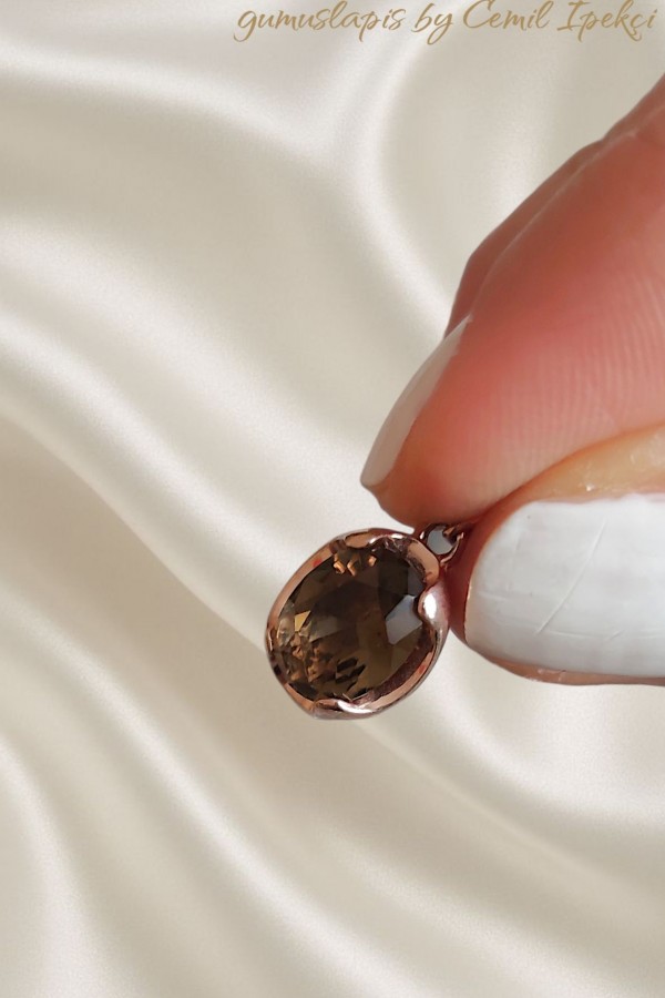 Doğal taşlı mini oval motif gümüş kolye ucu serisi