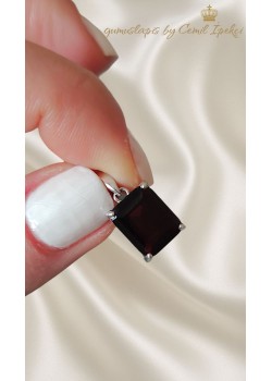 Doğal taşlı dikdörtgen motif gümüş kolye ucu serisi