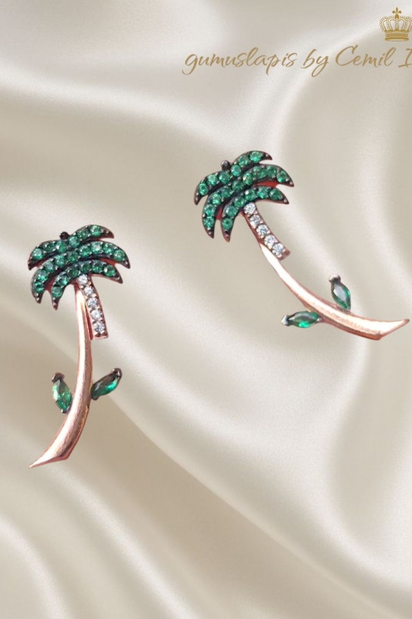 Zümrüt Taşlı Palmiye Motif Gümüş Küpe Çifti 