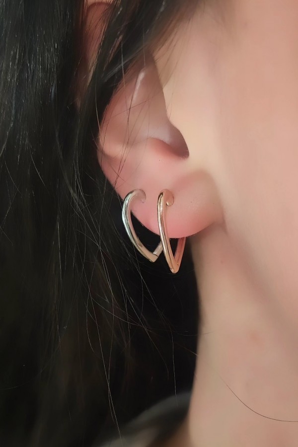 Kalp Motif Taşsız Gümüş Halka Küpe Çifti Serisi