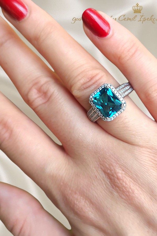 Moldavit Taşlı Gümüş Yüzük