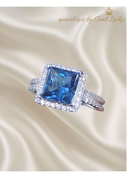 Mozanite ve Blue Topaz Taşlı Kare Motif Gümüş Yüzük