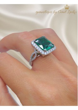 Mozanite ve Zümrüt Taşlı Gümüş Yüzük