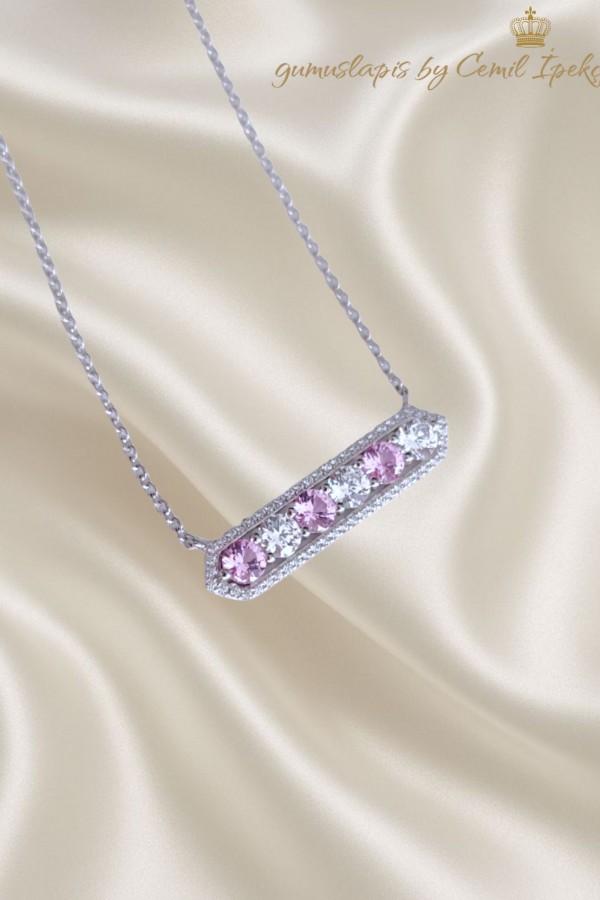 Pembe Safir ve Mozanite Taşlı Gümüş Kolye