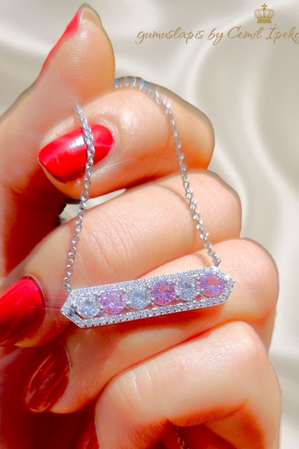 Pembe Safir ve Mozanite Taşlı Gümüş Kolye